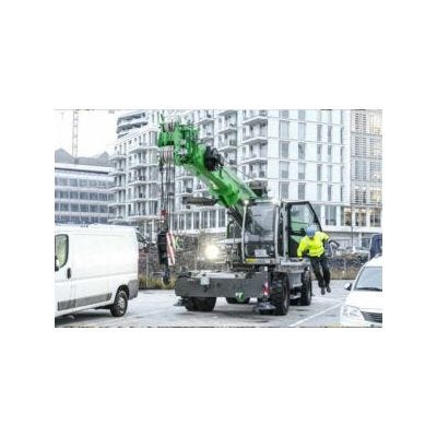 SERVICETECHNIKER IM AUSSENDIENST FÜR BAUMASCHINEN (M/W/D