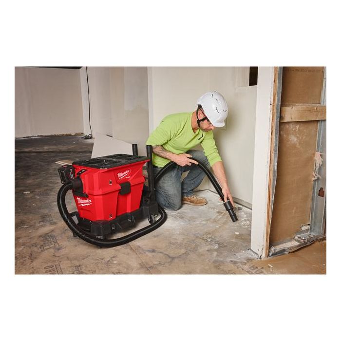 Foto von Milwaukee Akku-Staubsauger M18FVC23L-0