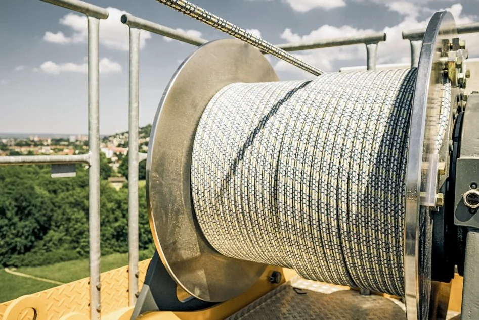 Liebherr EC-B Kran mit Fibre-Technologie
