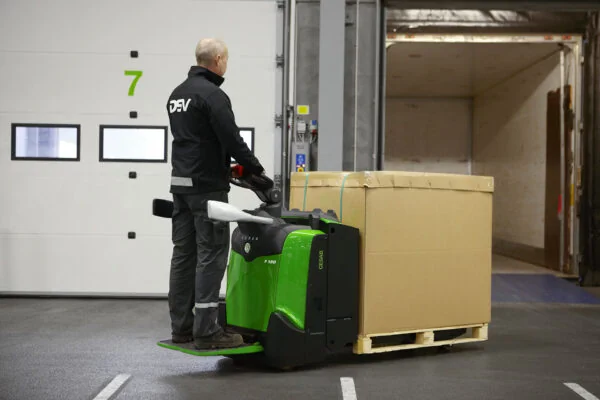 Niederhub Flurf&ouml;rderfahrzeuge