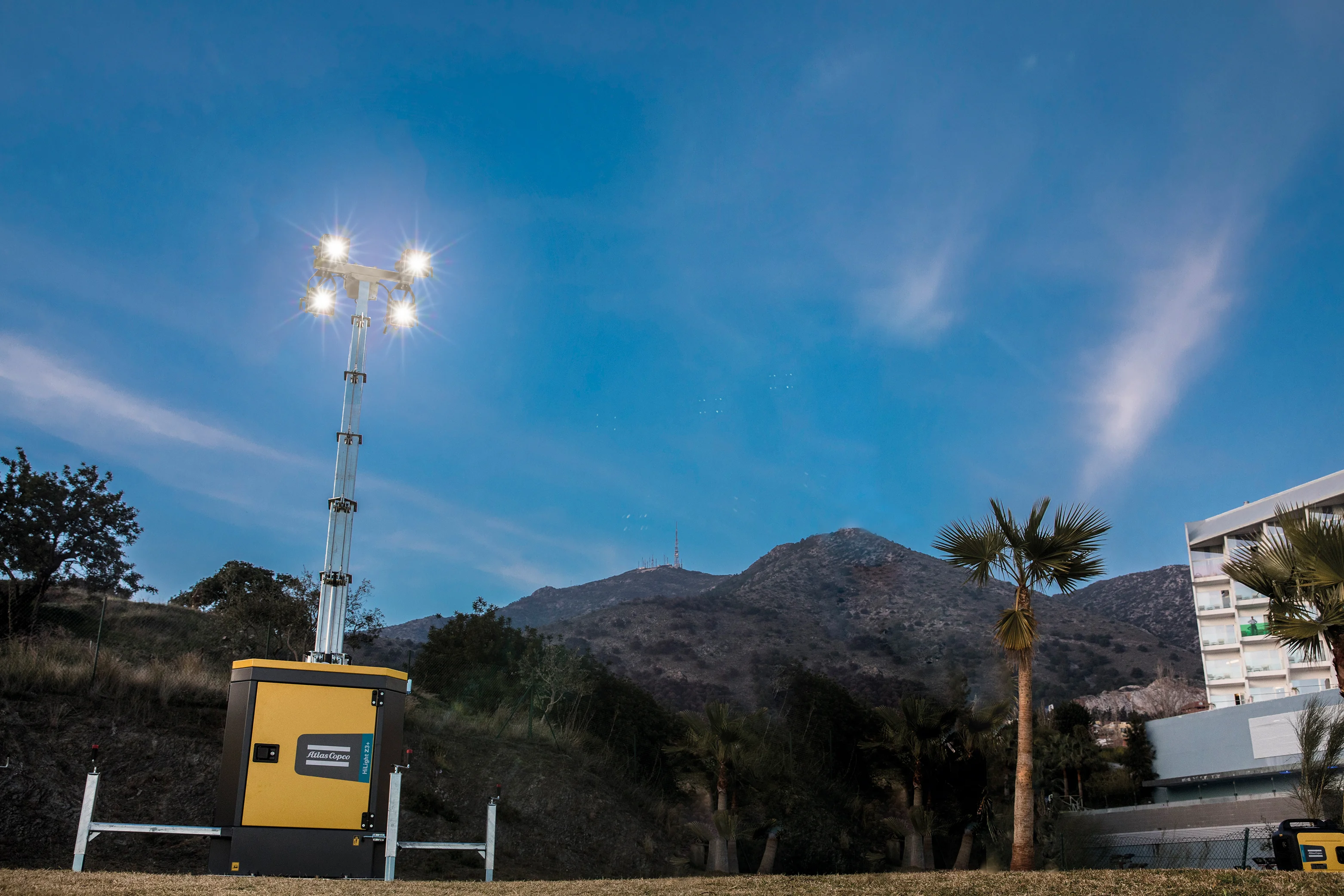 Atlas Copco Lichtmast im professionellen Einsatz